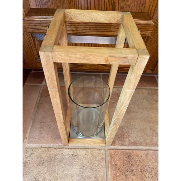 Anthropologie minimalist lantern - Picture 6 of 7